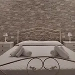 Vetti - Exclusive Garden & Pool Retreat Ugento