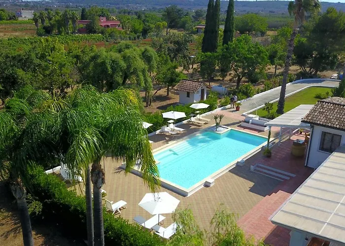 Vetti - Exclusive Garden & Pool Retreat * Ugento