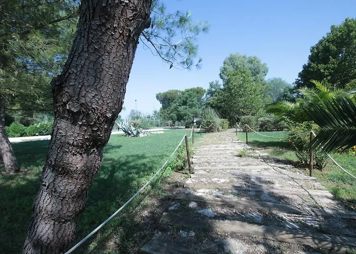 Villa Vetti - Exclusive Garden & Pool Retreat Ugento